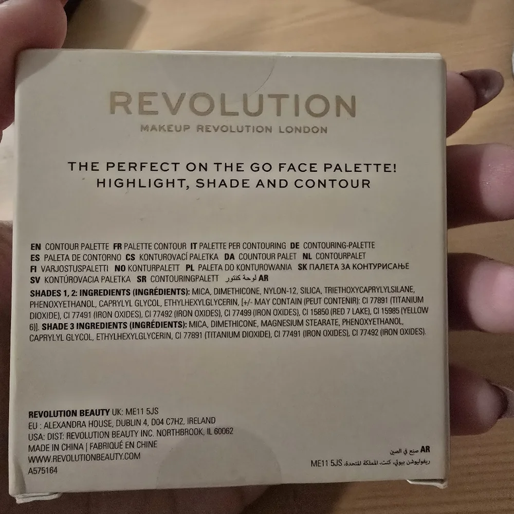 📢3 For $11 Makeup Revolution Contour Powder In Medium
